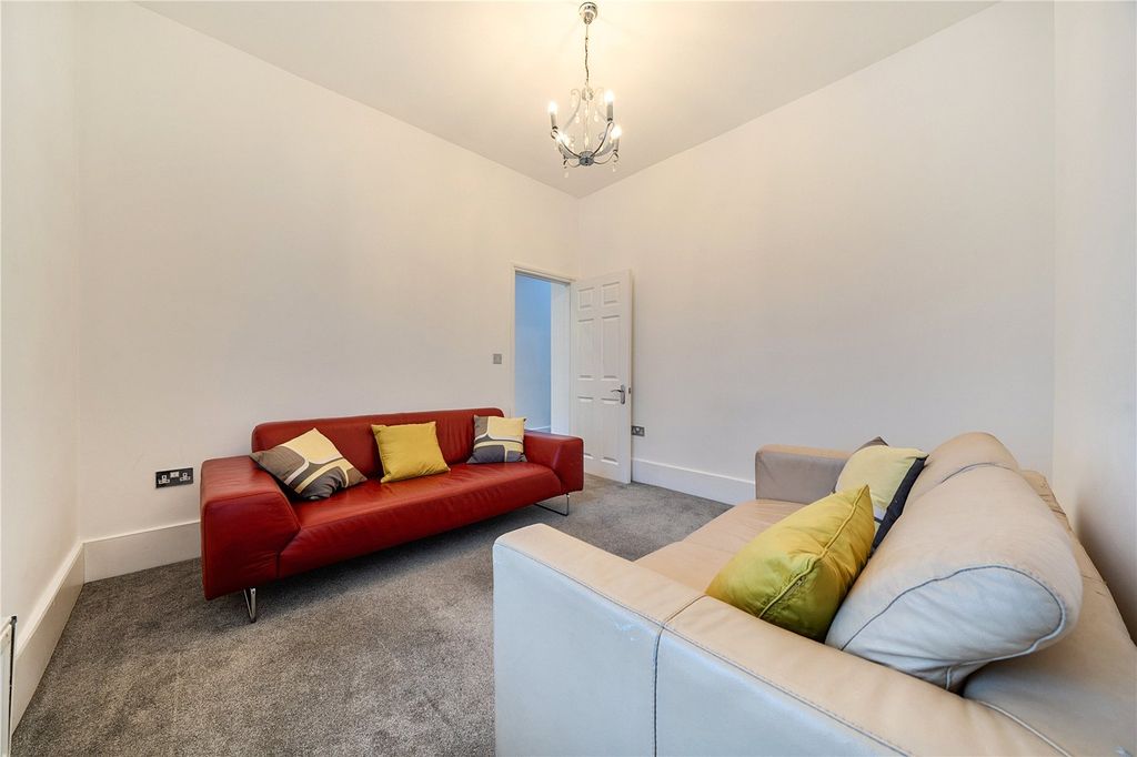 Property photo 3 of 21 Reception Room