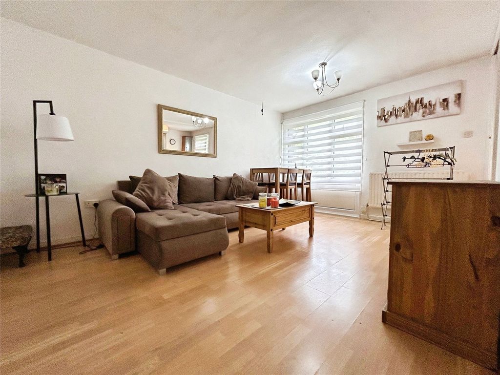 Property photo 2 of 7 Picture No. 02