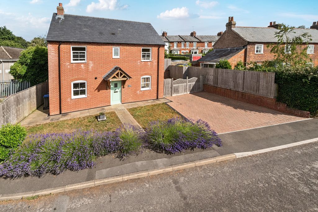 Property photo 1 of 15