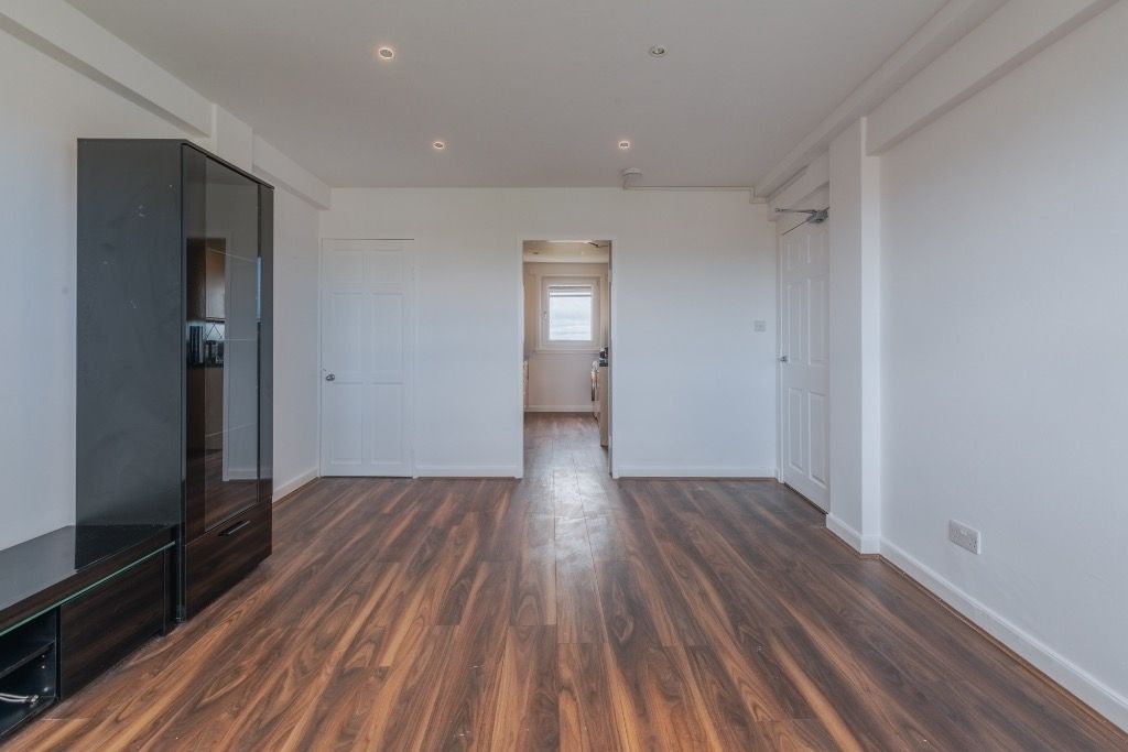 Property photo 2 of 15 Photo 2