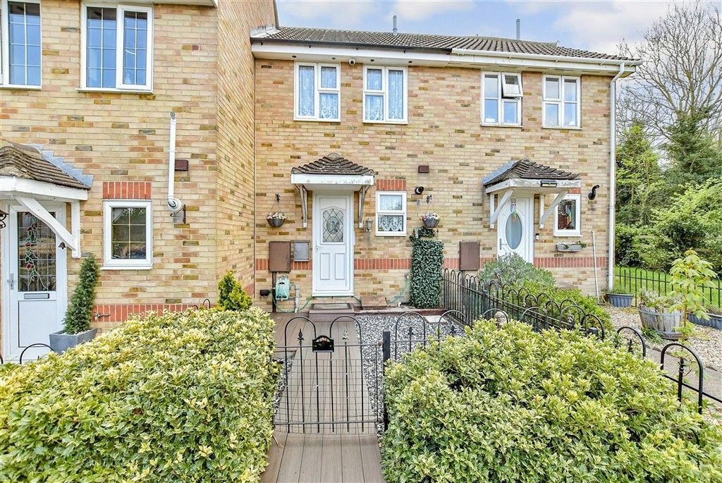 Property photo 1 of 8 External (Web)