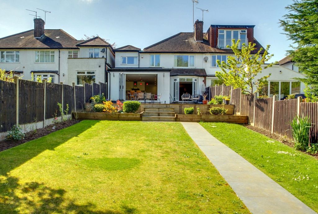 Property photo 1 of 22