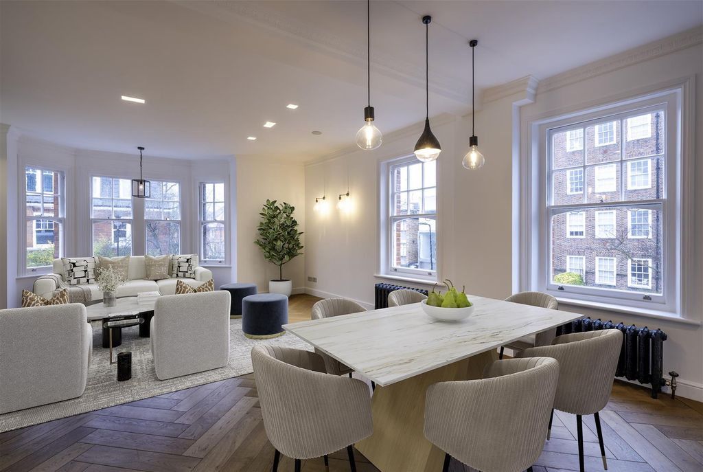 Property photo 2 of 10 7497_009_Final.Jpg