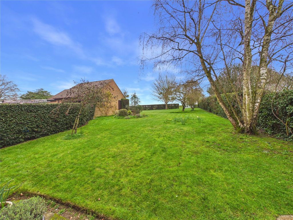 Property photo 2 of 19 Picture No. 02