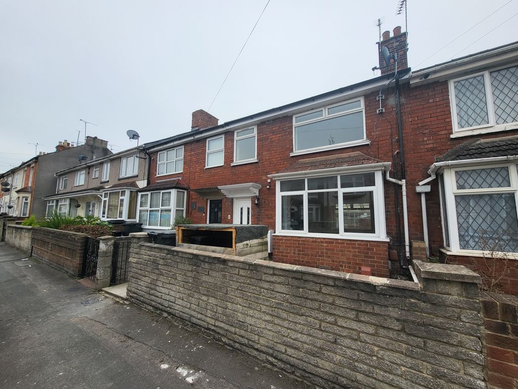 Property photo 2 of 12 Front