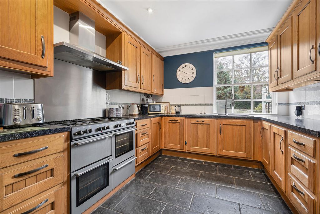 Additional image 7 of 3 bed flat for saleCowley, Exeter EX5
