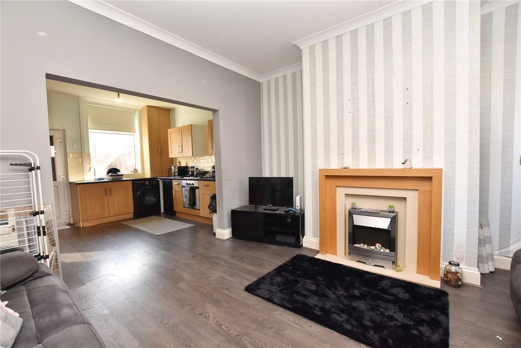 Property photo 2 of 9 Picture No. 07