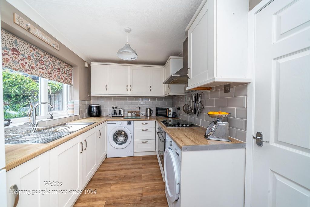 Property photo 3 of 23 Webbs-5.Jpg