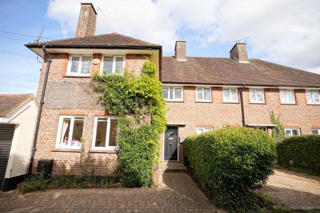 Property photo 1 of 20