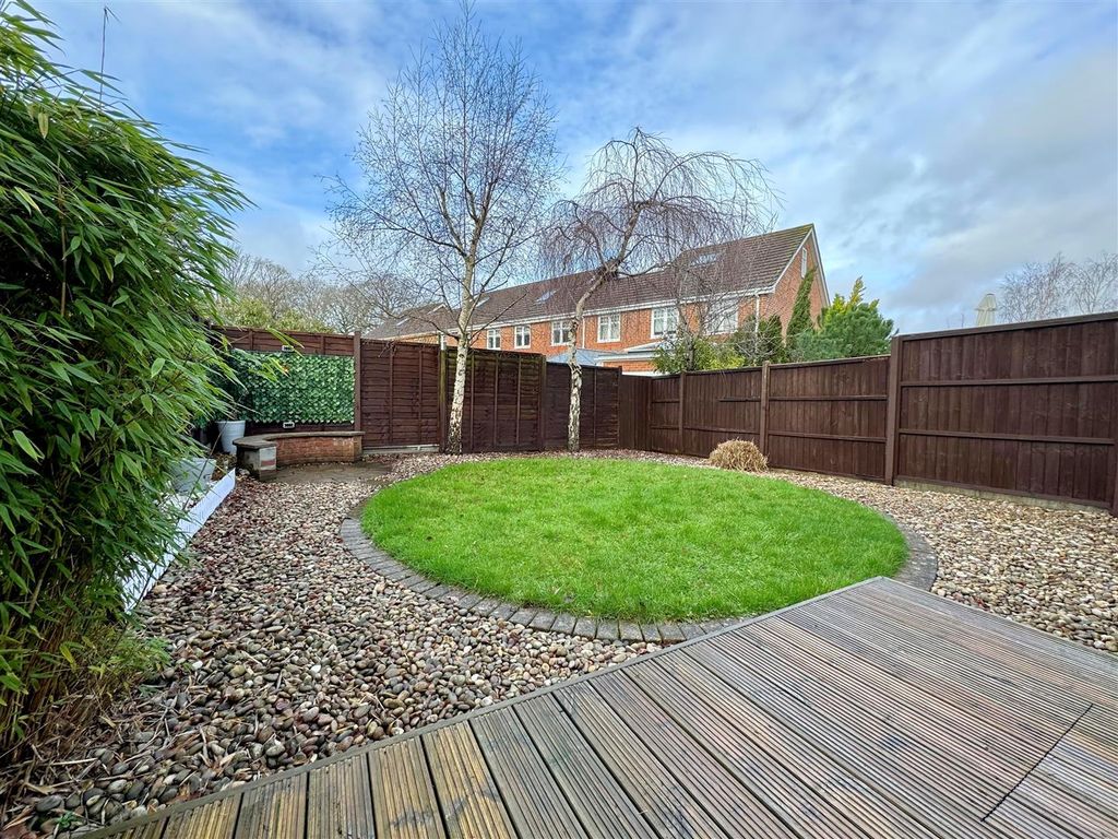 Property photo 2 of 3 Garden 2.Jpg