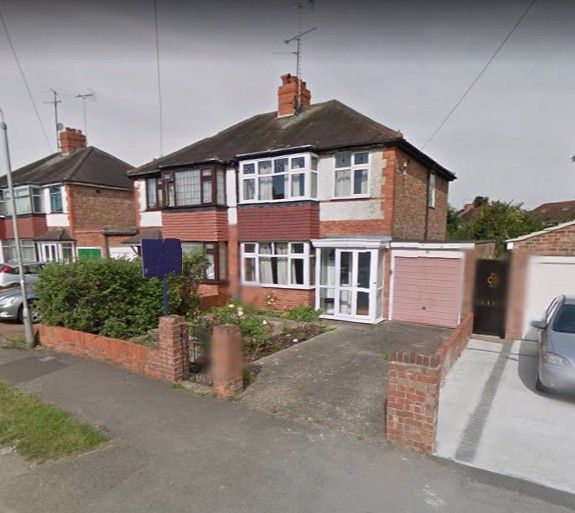 Property photo 1 of 12