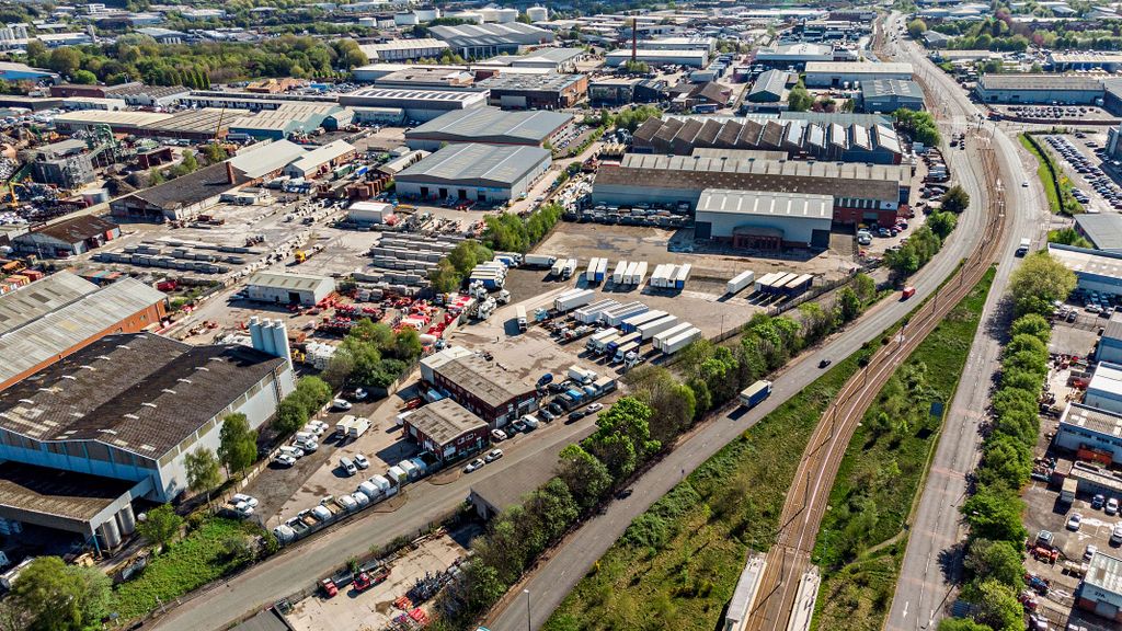 Property photo 2 of 4