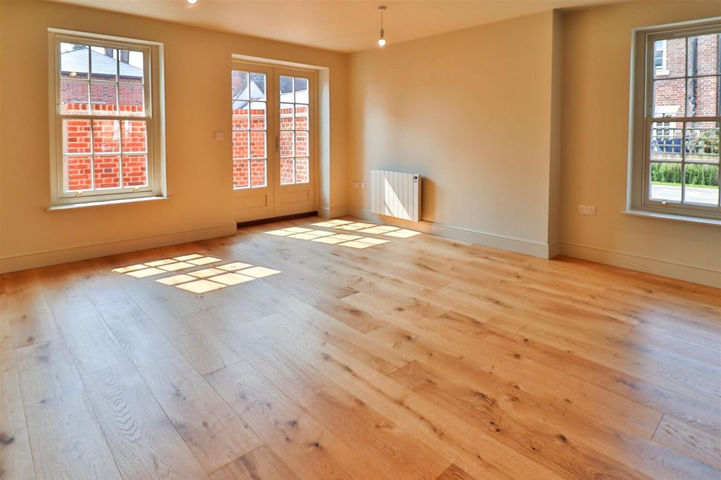 Property photo 3 of 12 Img_2634.Jpg