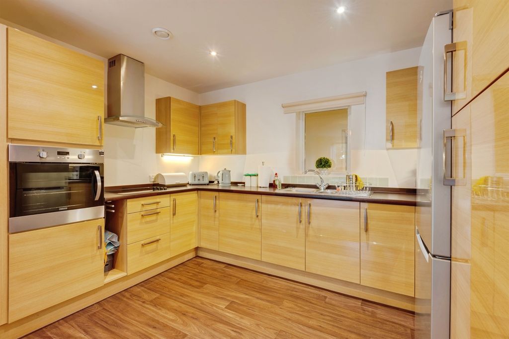 Property photo 3 of 19