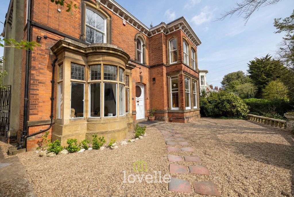 Additional image 58 of 7 bed detached house for saleAbbey Road, Grimsby DN32