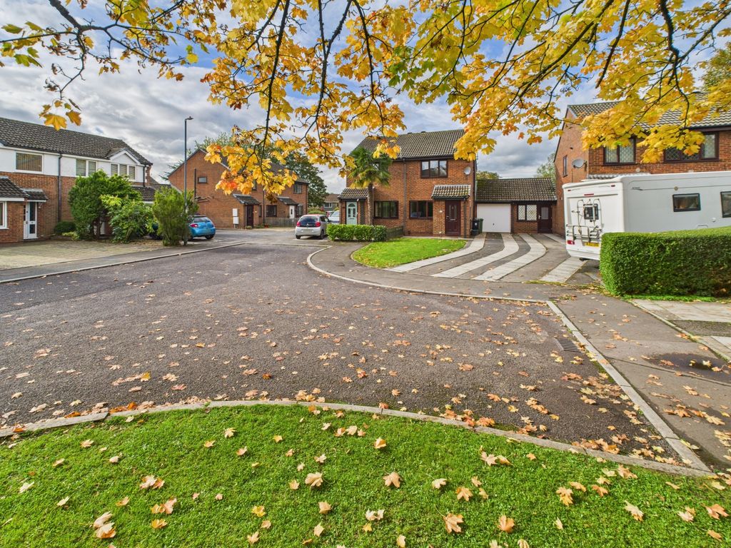 Property photo 2 of 28 Cam02023G0-Pr0178-Still002