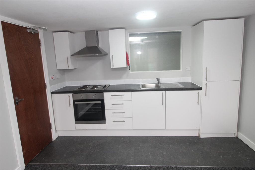 Property photo 2 of 9 Img_1899.Jpg