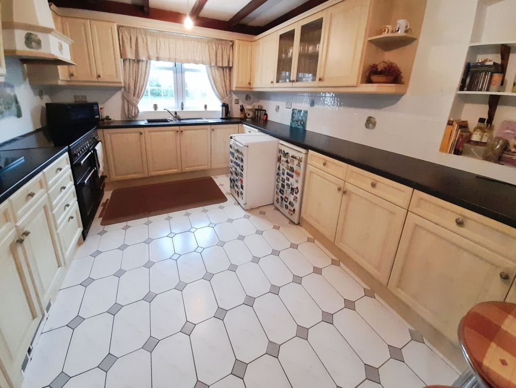 Property photo 2 of 21 Pbox-Img.Jpg