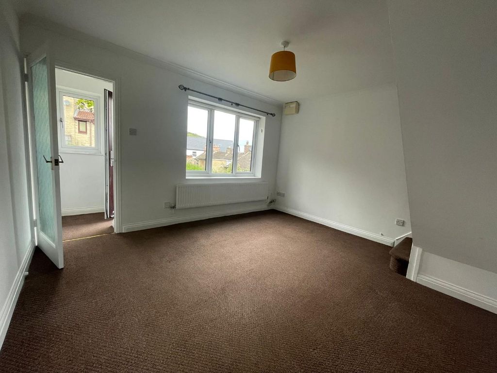 Property photo 3 of 9 Shvr5462.Jpg