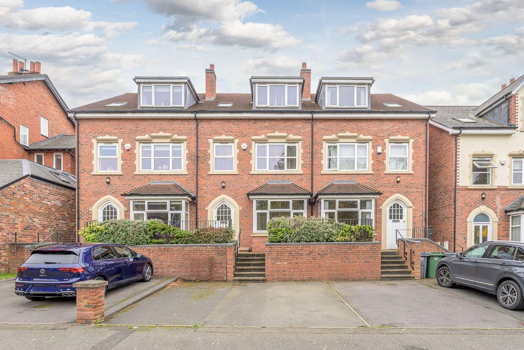 Property photo 1 of 34 Front (Exterior)