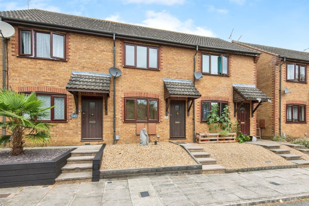 Property photo 1 of 17
