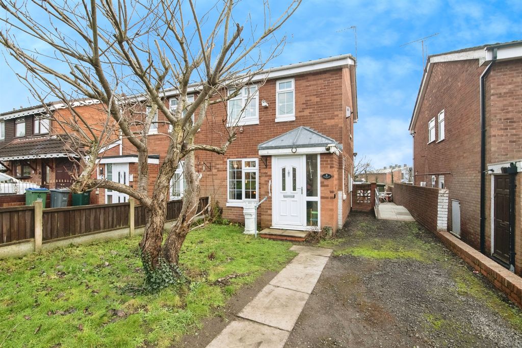 Property photo 1 of 14