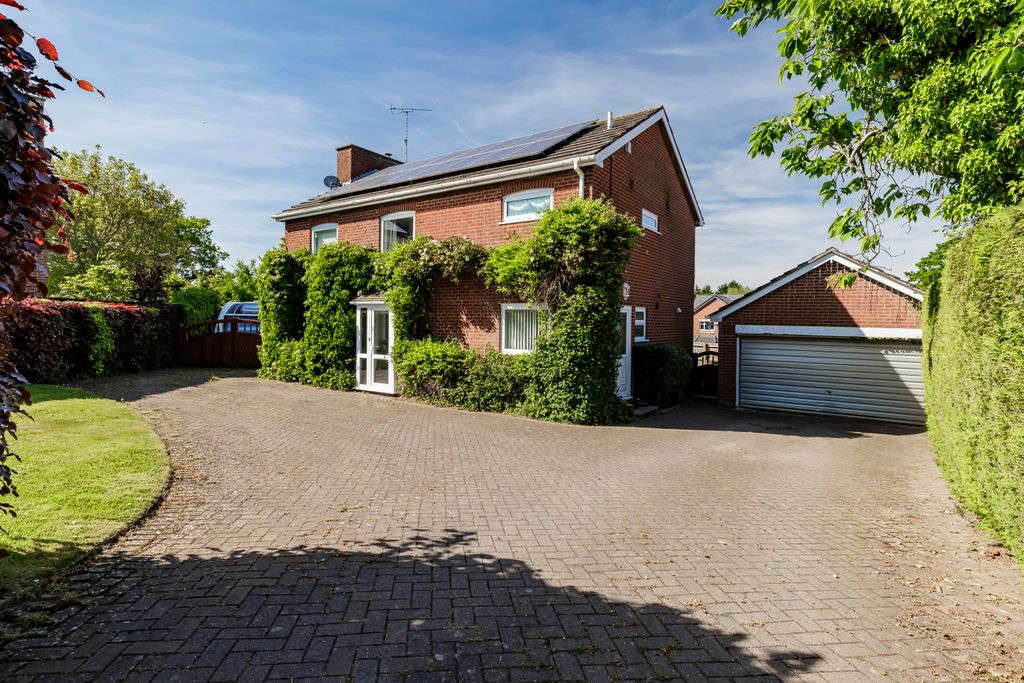 Property photo 1 of 26 Picture No. 25