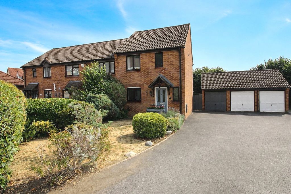 Property photo 1 of 12 Picture No. 01