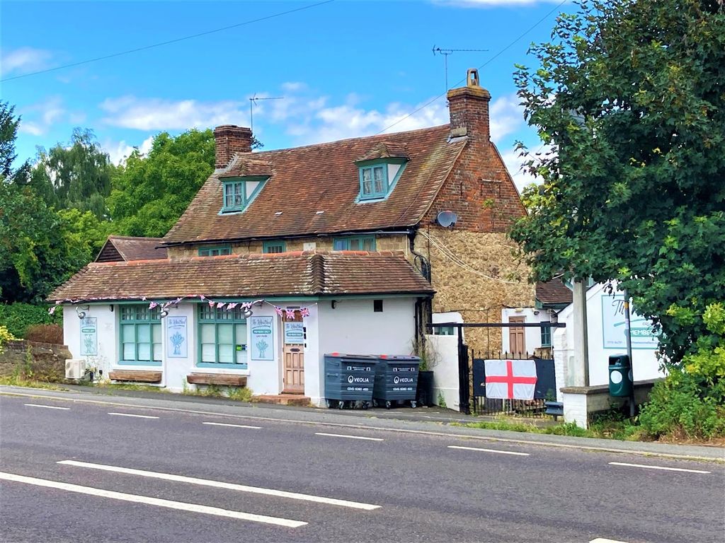 Property photo 1 of 2 The Wheatsheaf Side Elevation.Jpg
