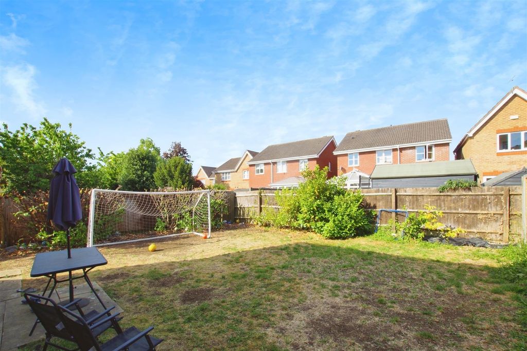 Property photo 3 of 10 Rear Garden