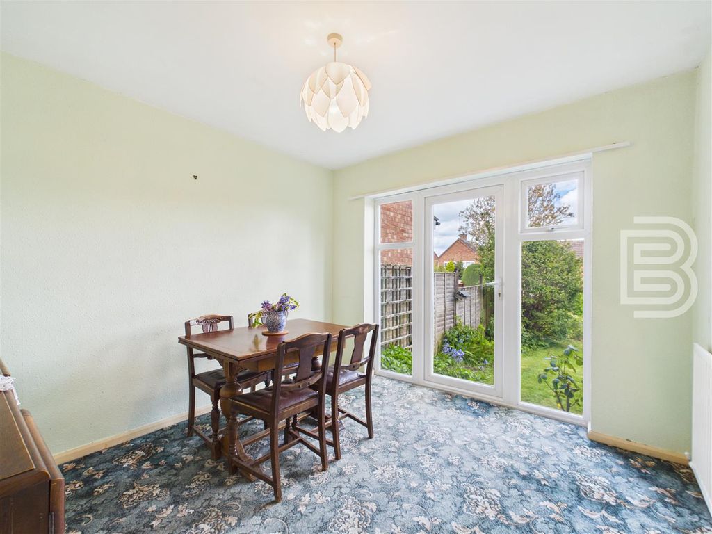 Property photo 3 of 18 Cam01515G0-Pr0204-Still011.Jpg