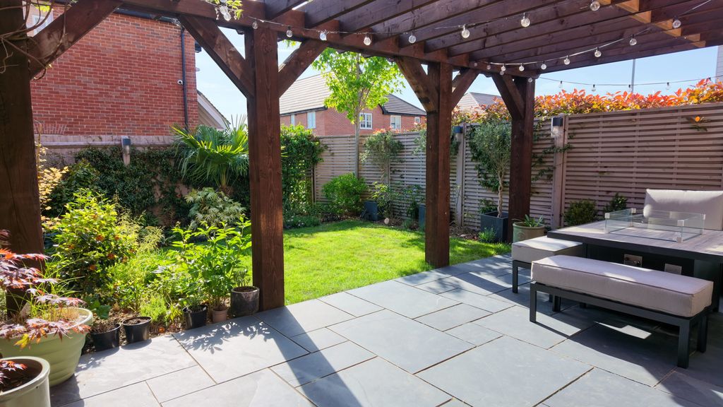 Property photo 3 of 15