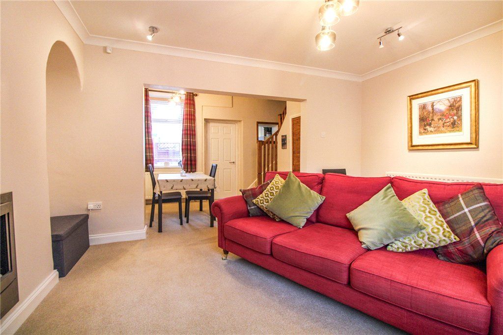 Property photo 3 of 10 Open Plan Living