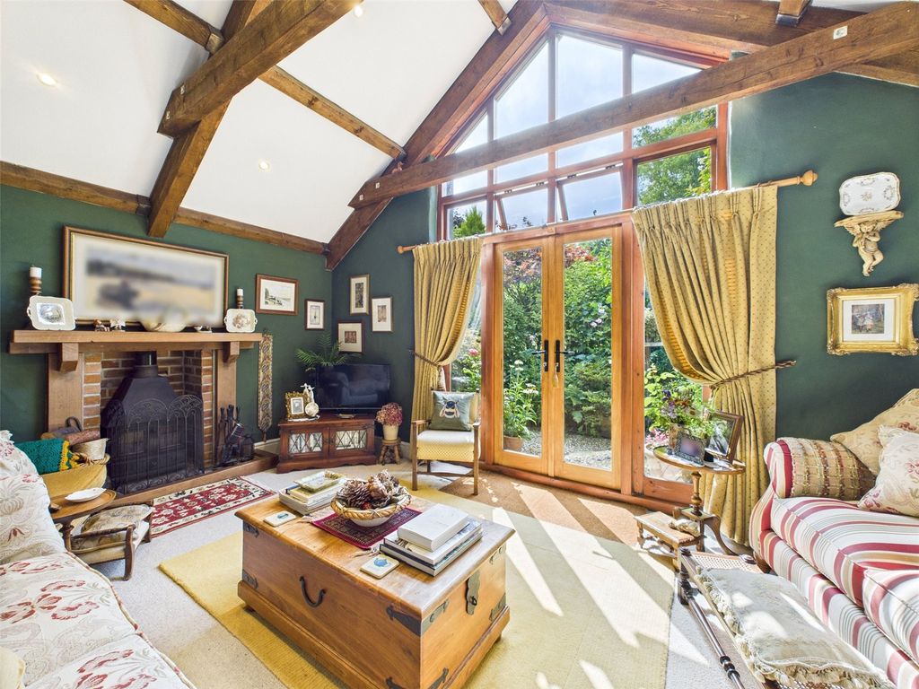 Property photo 2 of 13 Picture No. 23