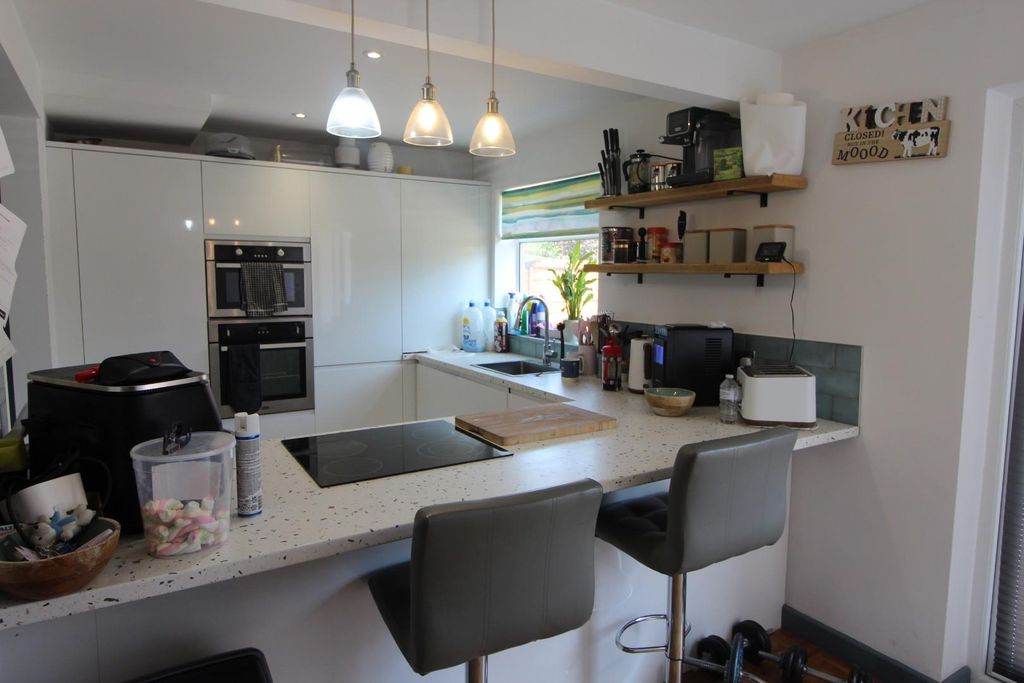 Property photo 3 of 18 Img_1478.Jpg