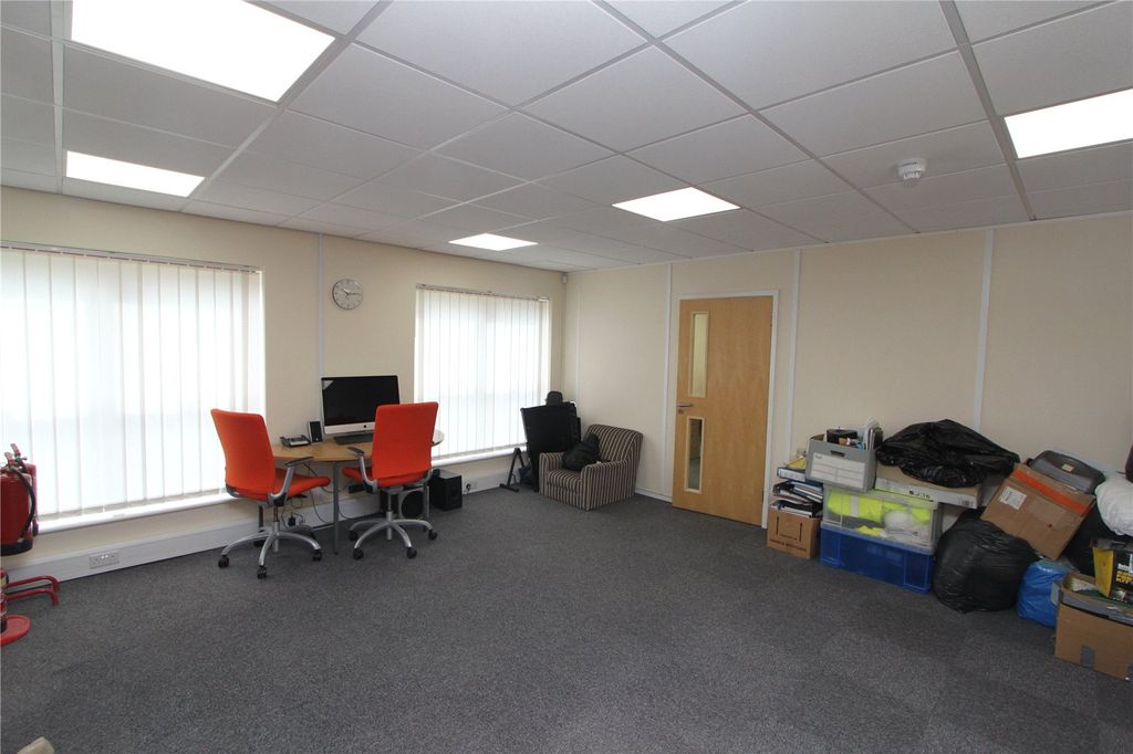 Property photo 2 of 4 Picture No. 03