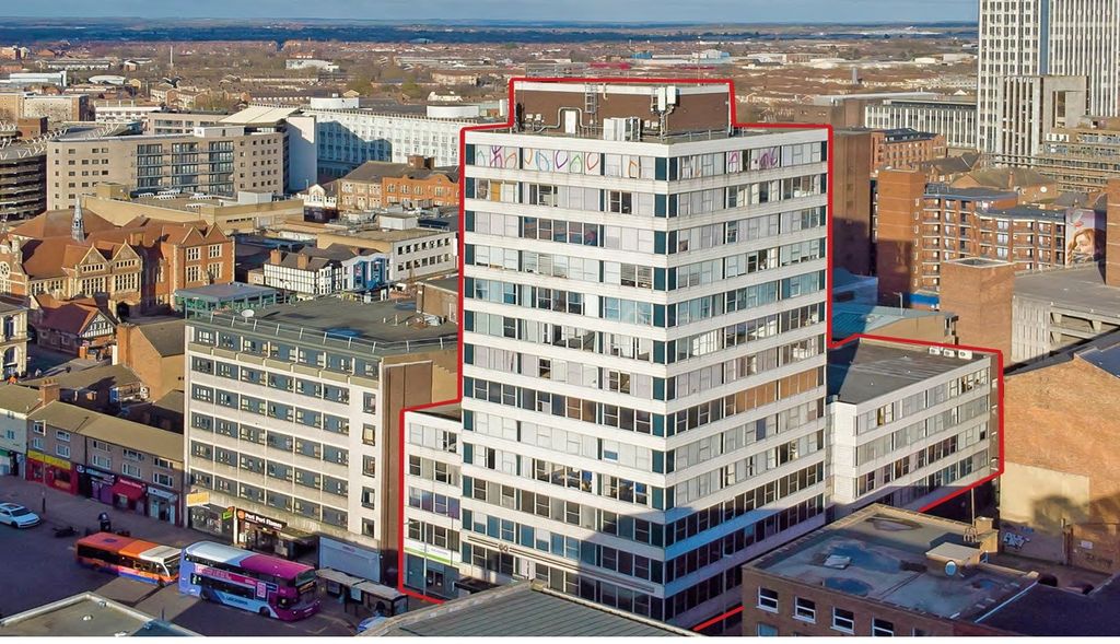 Property photo 1 of 9