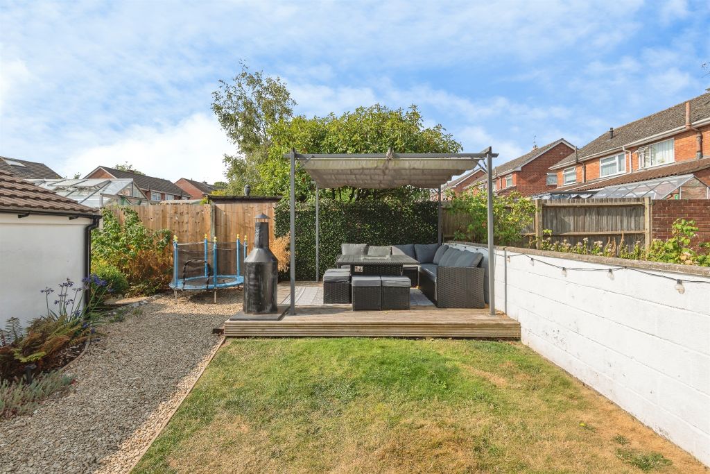 Property photo 3 of 19