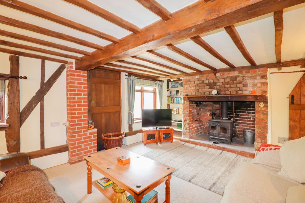 Property photo 3 of 20 Img_8944