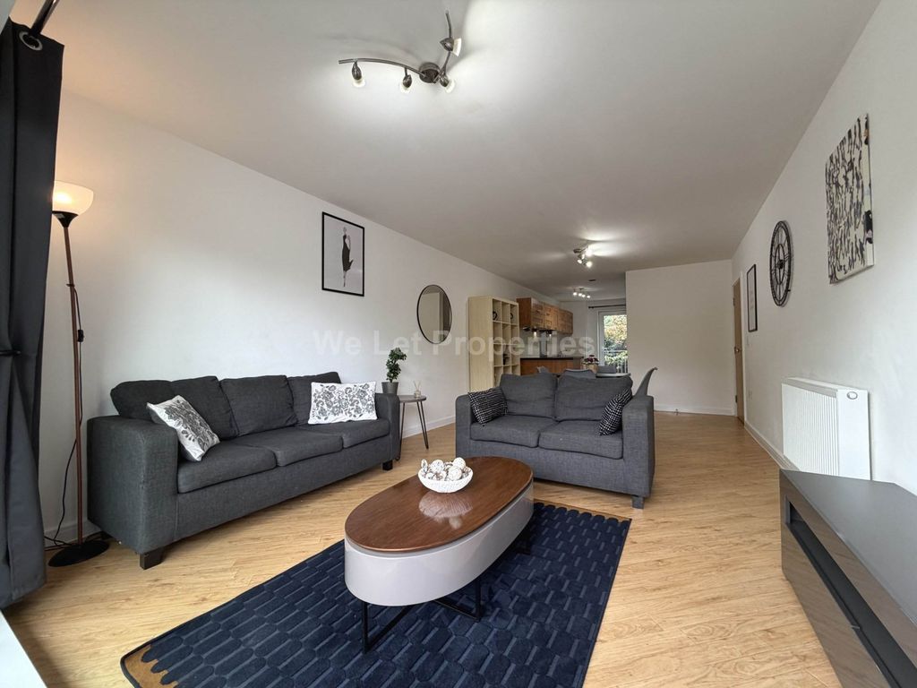 Property photo 3 of 21