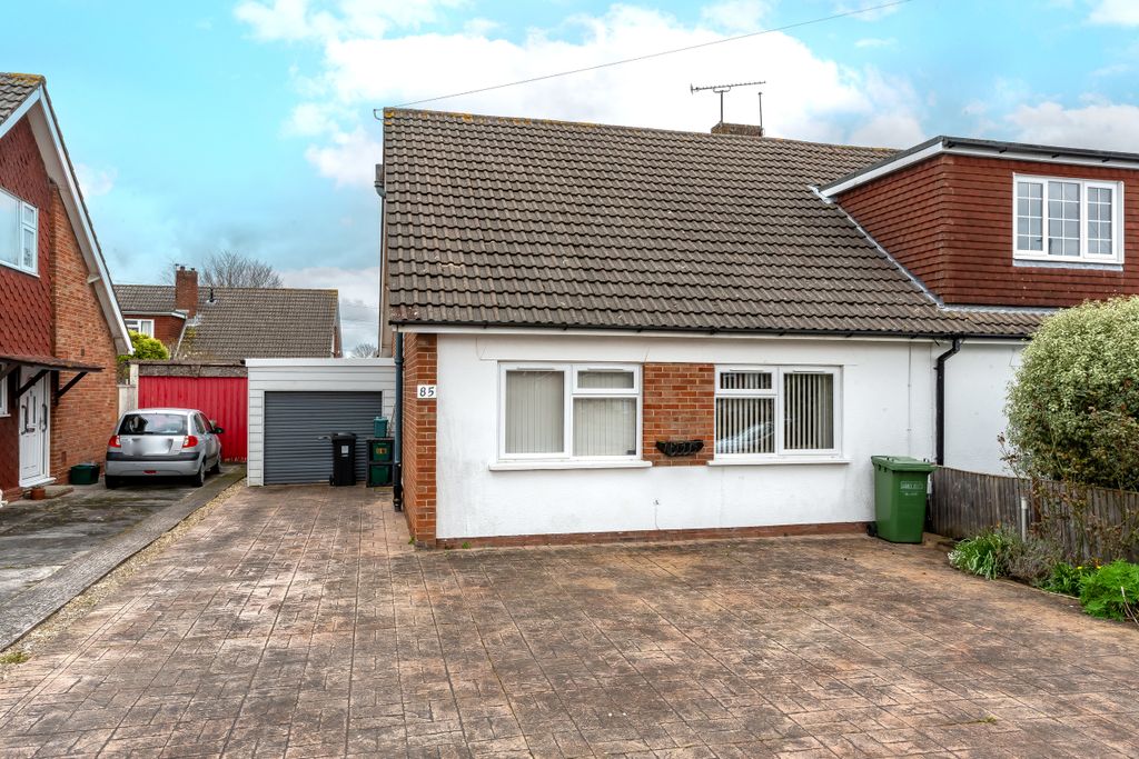 Property photo 1 of 17 Photo 1