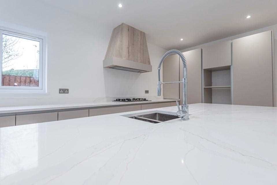 Property photo 3 of 12 Example Of Finish