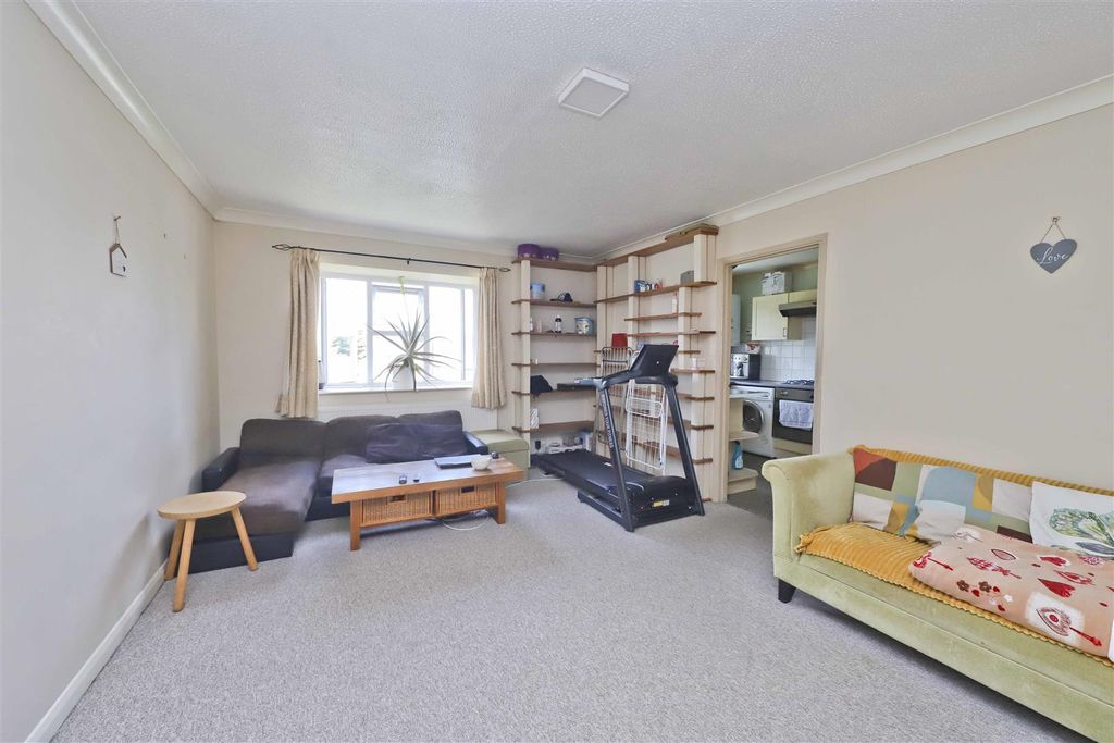Property photo 2 of 9 Reception Room