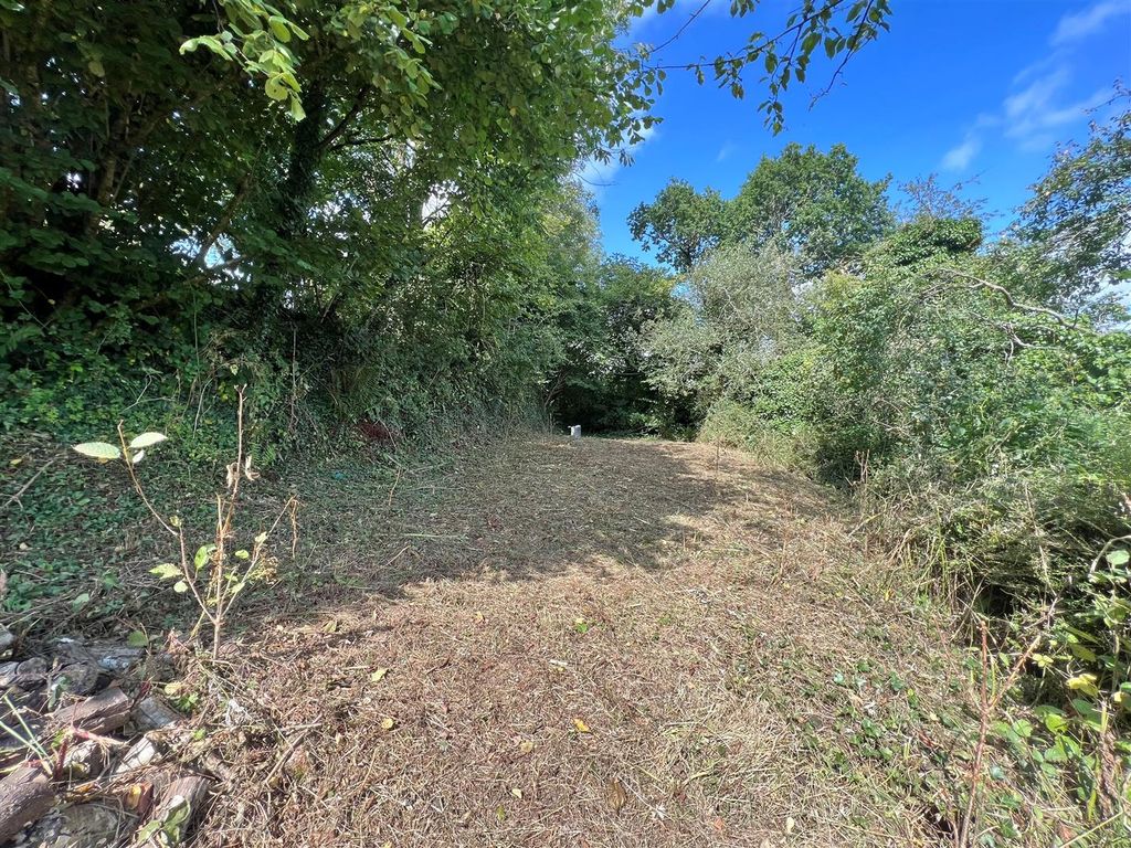 Property photo 2 of 22 4.Jpg