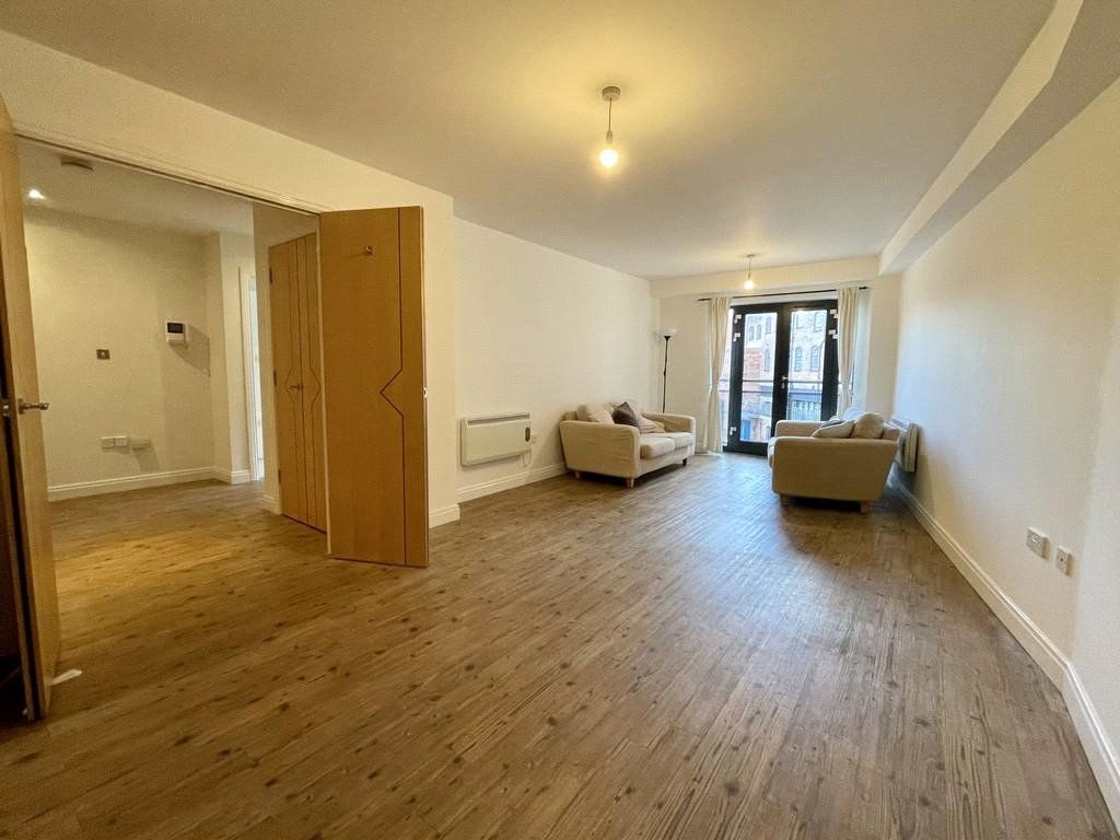 Property photo 3 of 10 Picture No. 18