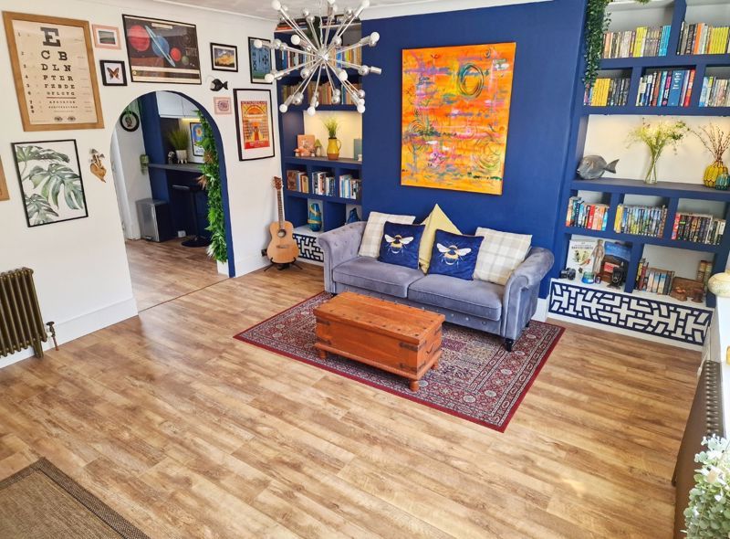 Property photo 2 of 12 Photo 2