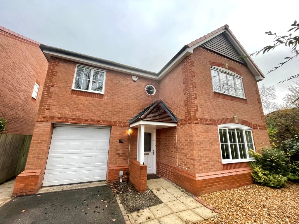 Property photo 1 of 21