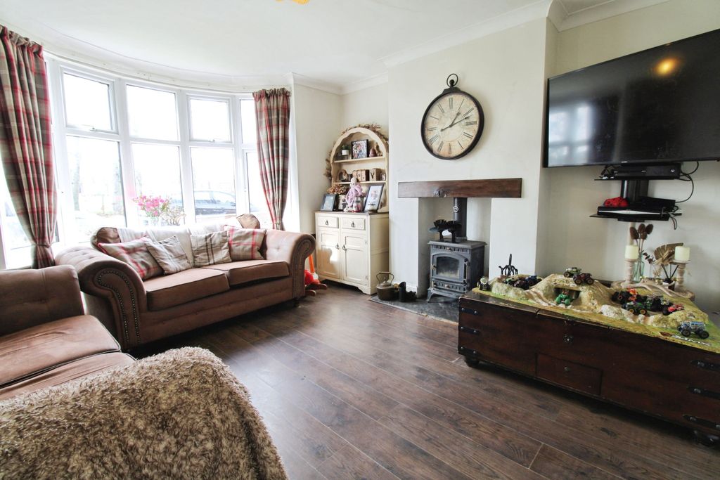 Property photo 2 of 15 Photo #2