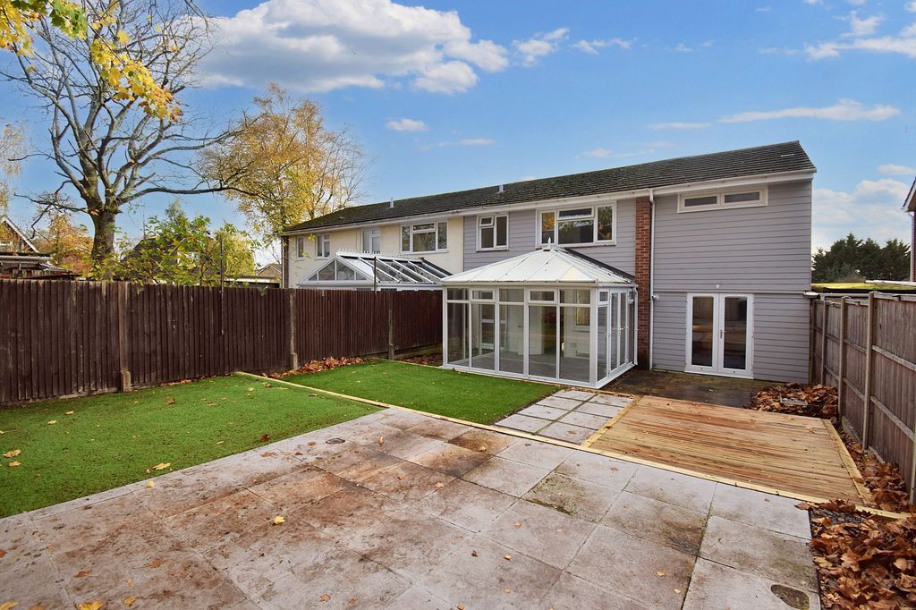 Property photo 3 of 13