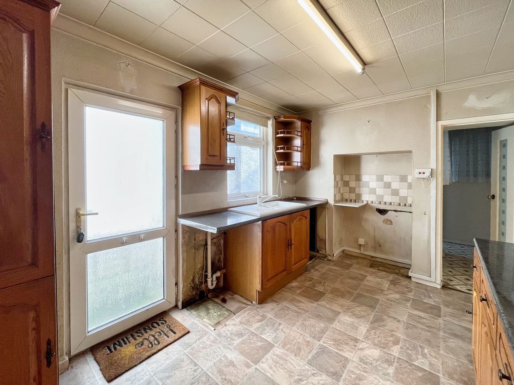 Property photo 3 of 18 Photo 5